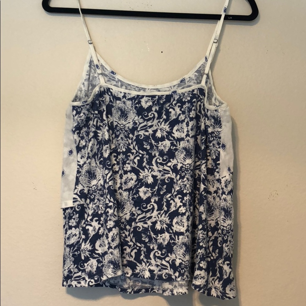 Flowy Tank - Picture 2 of 2